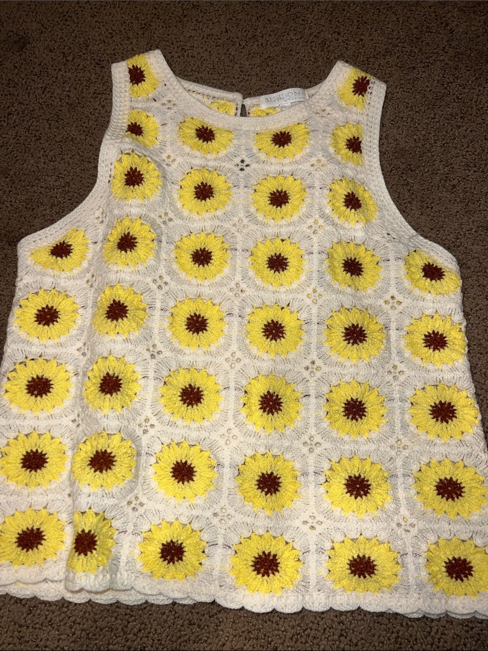 REBELLION AGAIN Crochet yellow cream Top Tank Floral Design Cream Size large